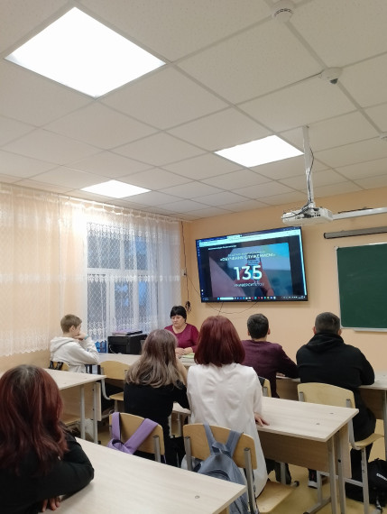 Миссия -милосердие ( ко Дню волонтёра).